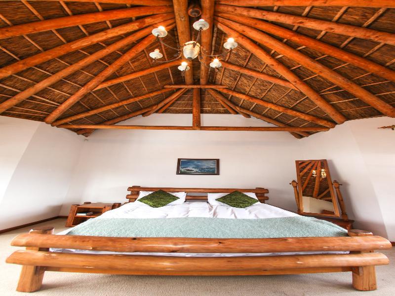 Winelands Villa Guesthouse And Cottages Съмърсет Уест Екстериор снимка